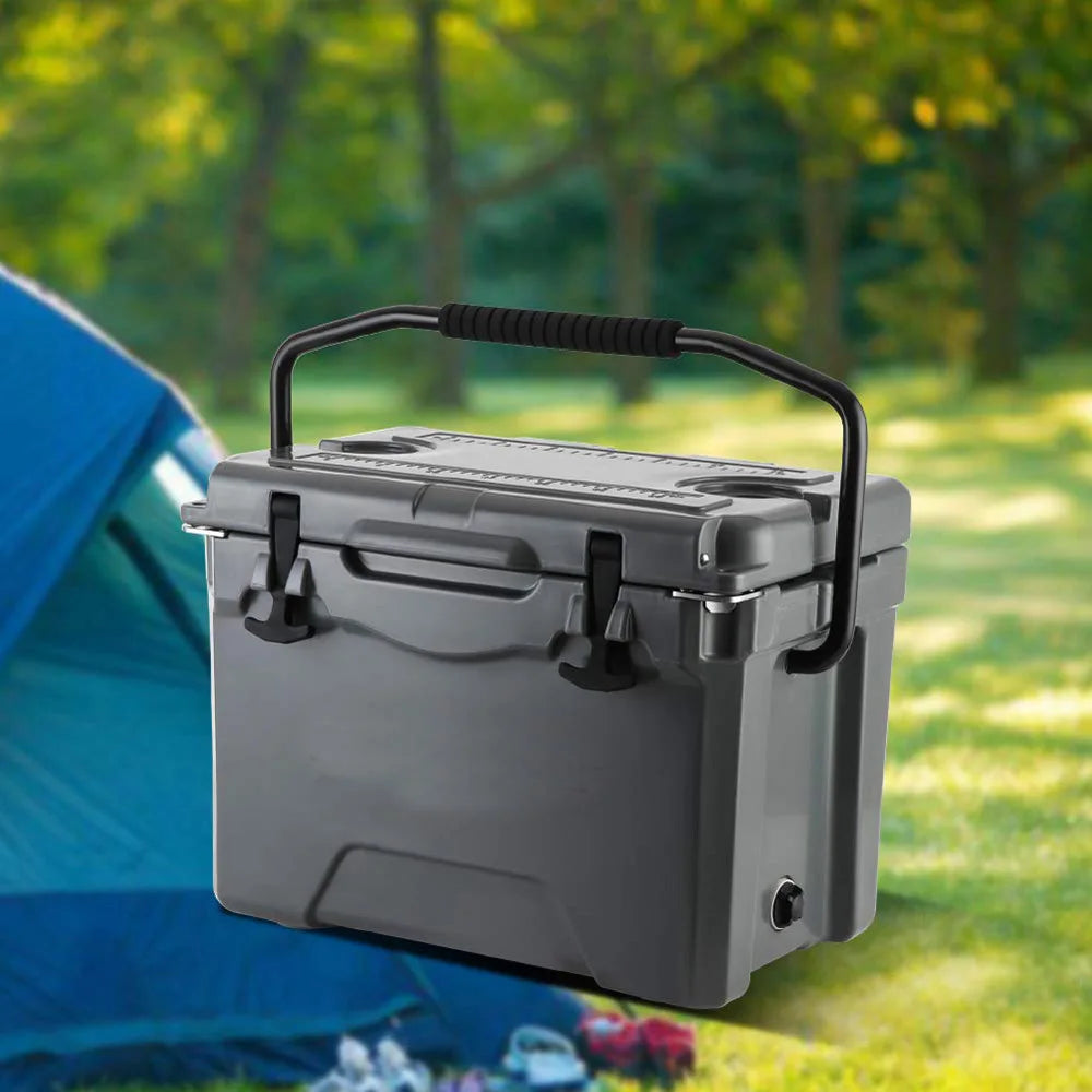 25QT Roto-Mold Plastic Cooler Box