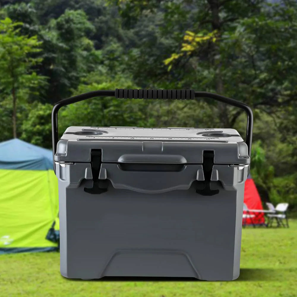 25QT Roto-Mold Plastic Cooler Box